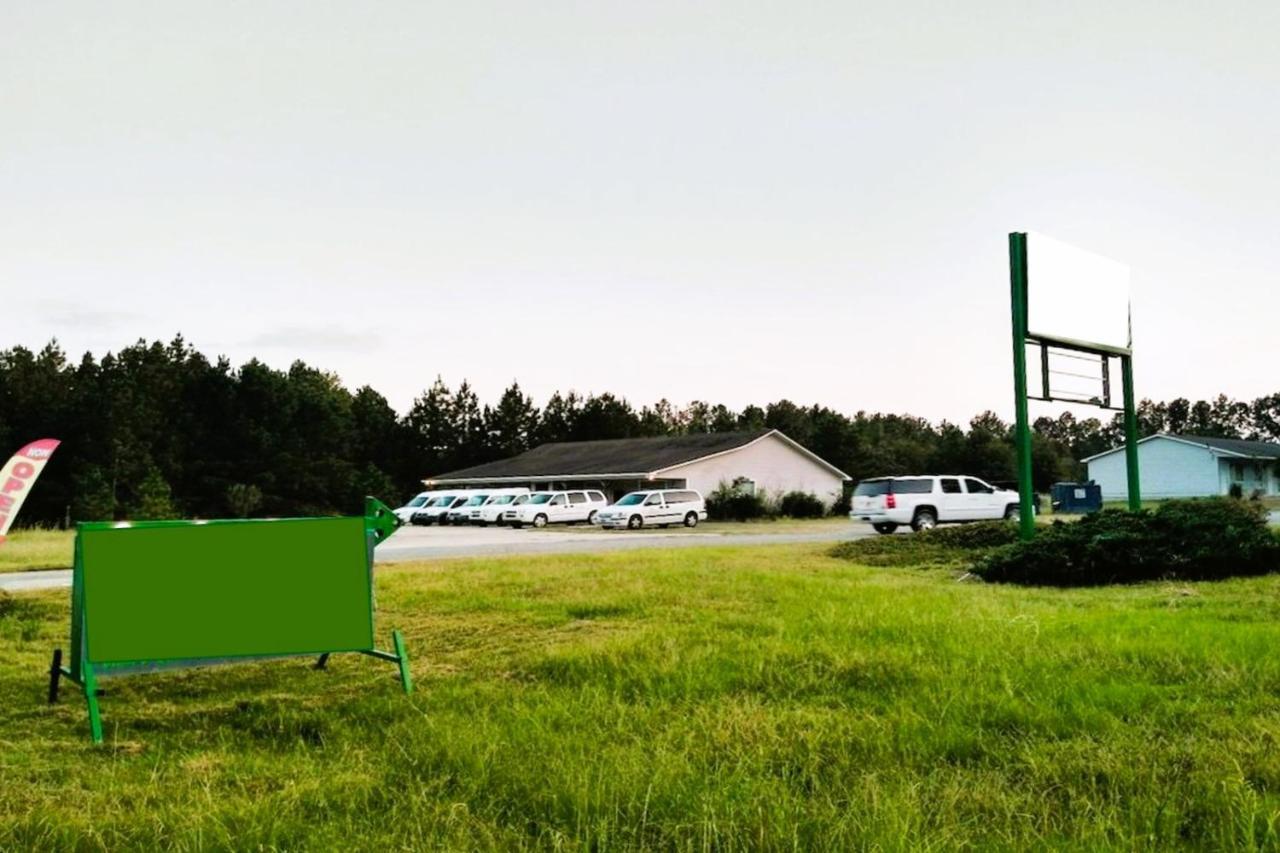 Oyo Hotel Mcintyre Ga, Us 441 Kültér fotó